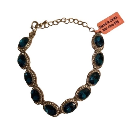 Blue Sapphire Austrian crystal Bracelet set - Picture 5 of 9